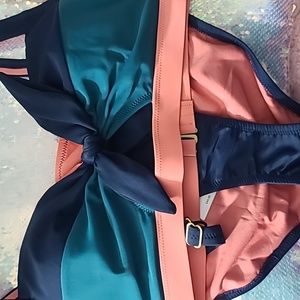 Jessica Simpson 2 piece bathing suit adult XL